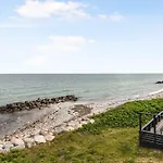 Welcoming Right Down To The Water * Rørvig