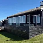 Ferienhaus Welcoming Right Down To The Water