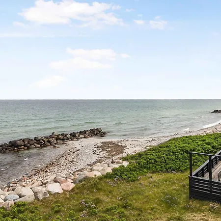 Welcoming Right Down To The Water * Rørvig